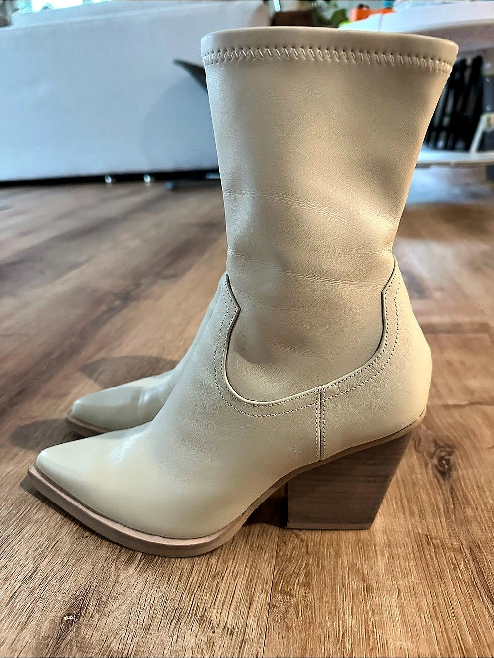 Dolce Vita Heeled Boots in Cream